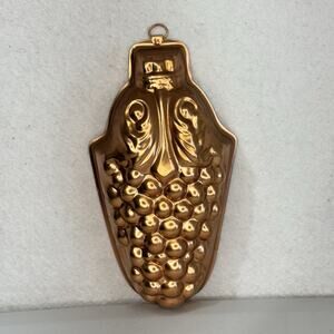 Grapes Copper Jello/Cake Mold Wall Hanging Kitchen Farmhouse VTG Decor 4 Cups